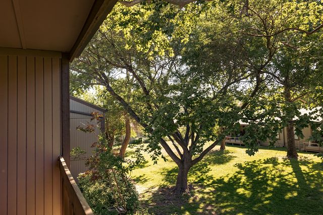 1905-121 West Lane, Kerrville, TX 78028