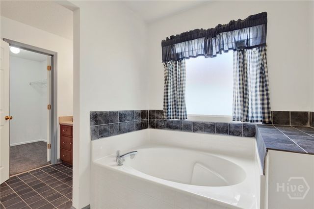 188 Berwick Lakes Boulevard, Pooler, GA 31322