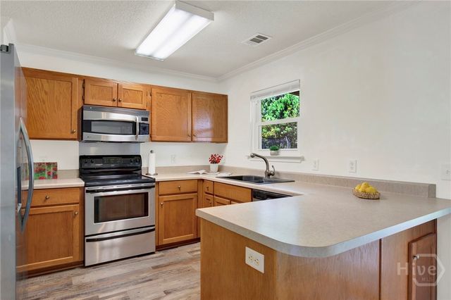 188 Berwick Lakes Boulevard, Pooler, GA 31322