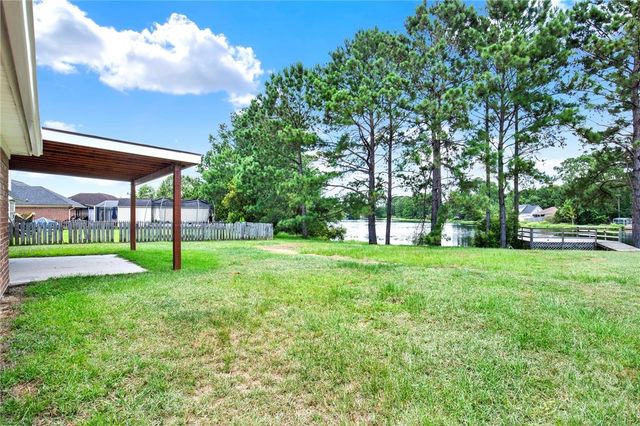 188 Berwick Lakes Boulevard, Pooler, GA 31322