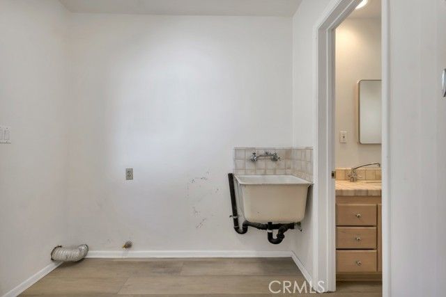 9731 Rathburn, Northridge (los Angeles), CA 91325