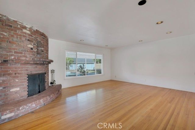 9731 Rathburn, Northridge (los Angeles), CA 91325