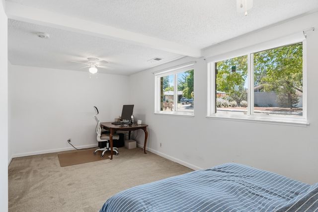 7313 Pickard Avenue NE, Albuquerque, NM 87110