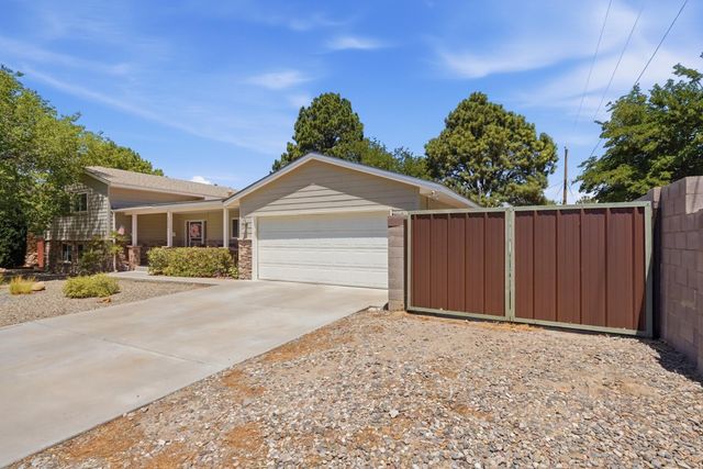 7313 Pickard Avenue NE, Albuquerque, NM 87110
