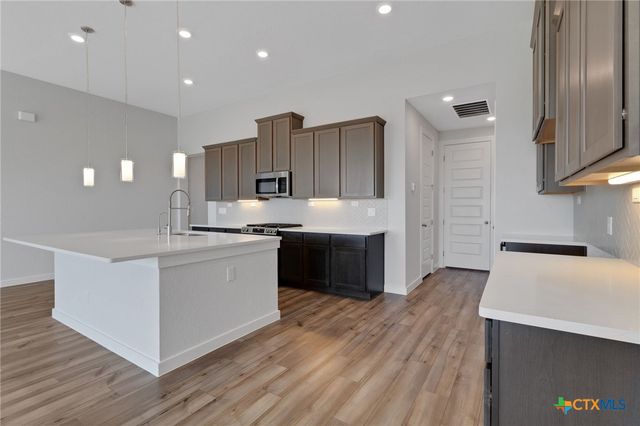 1518 Passmore Downs, New Braunfels, TX 78130