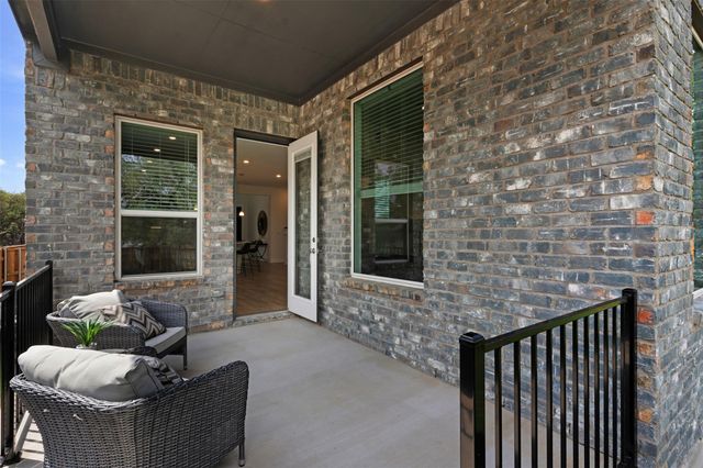 4304 College Square DR, Round Rock, TX 78665