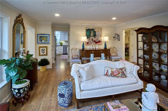 918 Lower Ridgeway Road, Charleston, WV 25314