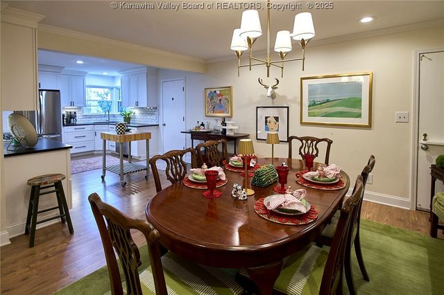 918 Lower Ridgeway Road, Charleston, WV 25314