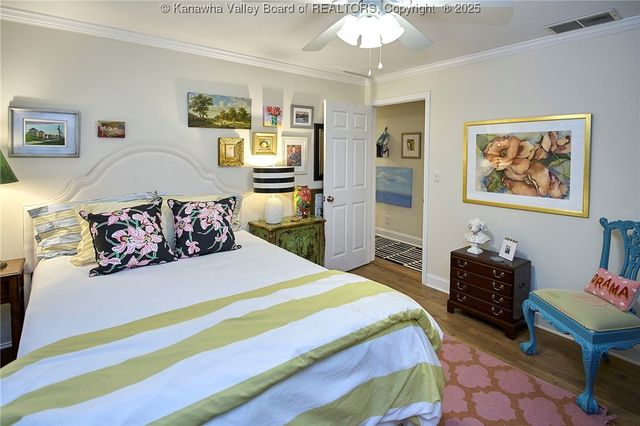 918 Lower Ridgeway Road, Charleston, WV 25314