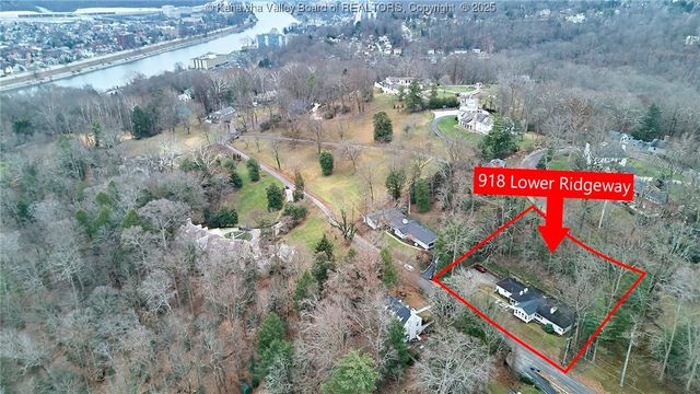 918 Lower Ridgeway Road, Charleston, WV 25314