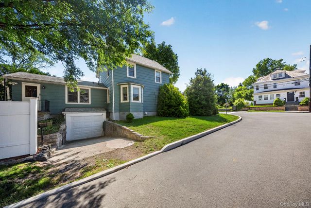 204 Catherine Street, Buchanan, NY 10511