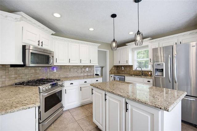 1822 Penrose Court, Powder Springs, GA 30127
