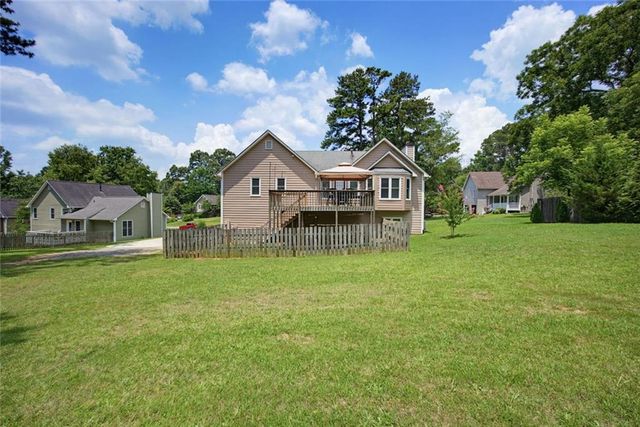 1822 Penrose Court, Powder Springs, GA 30127