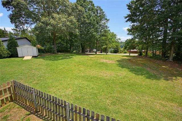 1822 Penrose Court, Powder Springs, GA 30127