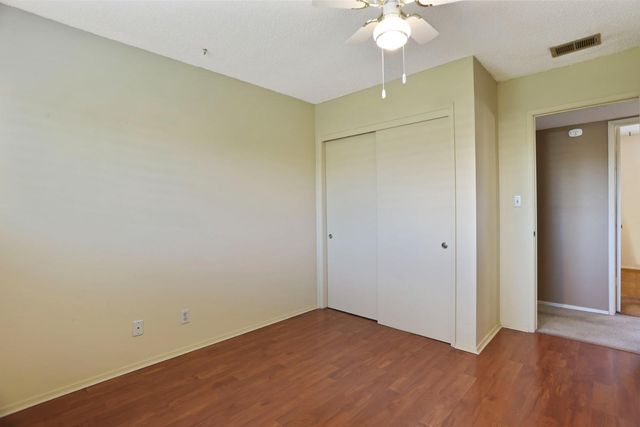 2752 Calariva Dr, Stockton, CA 95204