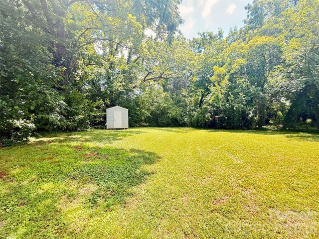 2209 Julia Avenue, Charlotte, NC 28206