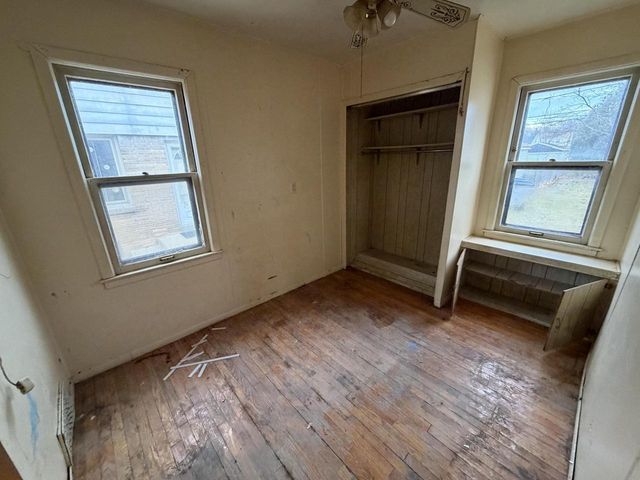 5318 N 61st STREET, Milwaukee, WI 53218