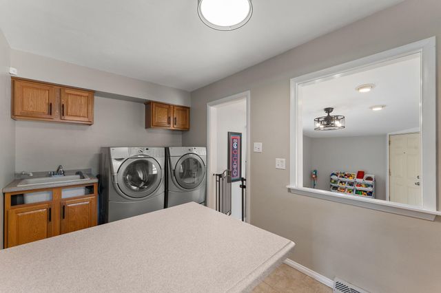 8128 Jackson Avenue, Munster, IN 46321
