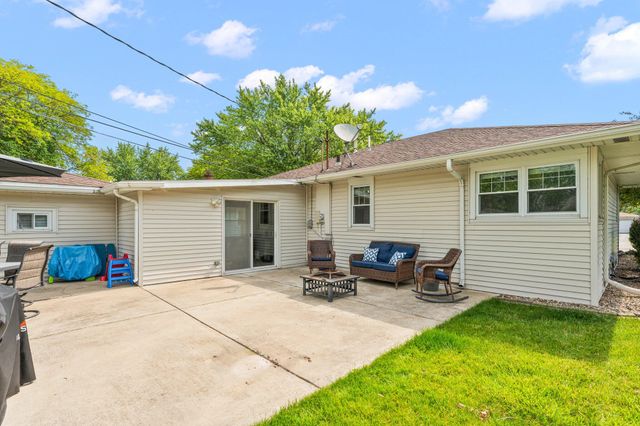 8128 Jackson Avenue, Munster, IN 46321