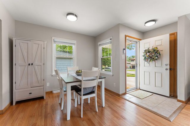 8128 Jackson Avenue, Munster, IN 46321