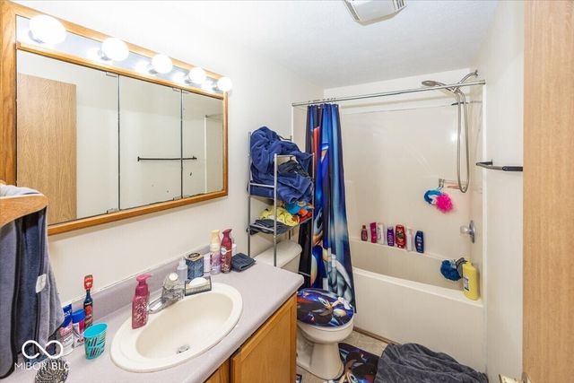 764 768 Kara Court, Greenfield, IN 46140