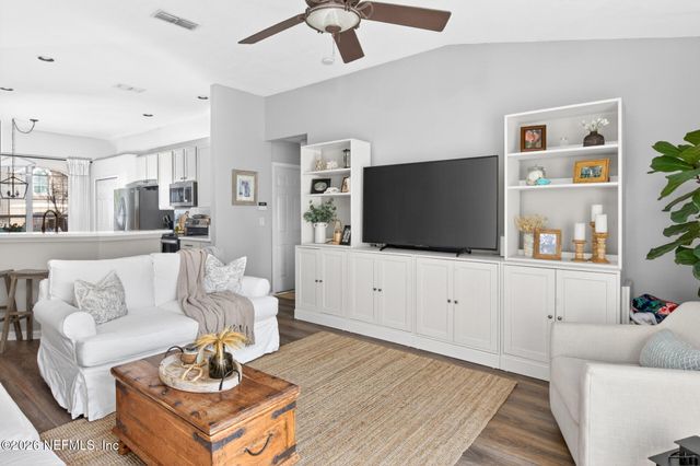 86415 SAND HICKORY Trail, Yulee, FL 32097