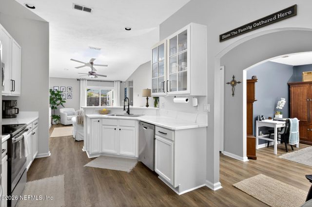 86415 SAND HICKORY Trail, Yulee, FL 32097