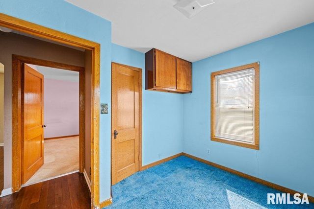4234 9TH Street, Rock Island, IL 61201