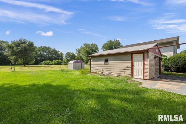 4234 9TH Street, Rock Island, IL 61201