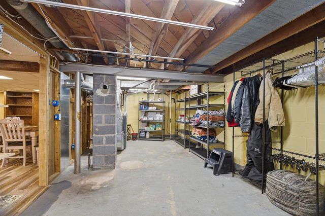 227 S MATTHEW STREET, Kimberly, WI 54136