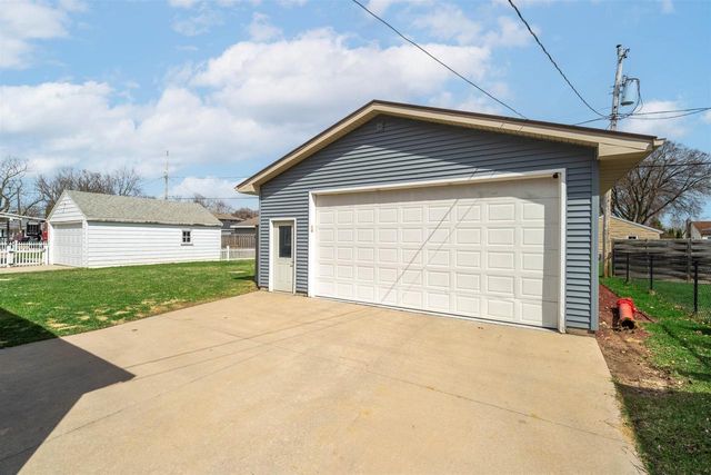 227 S MATTHEW STREET, Kimberly, WI 54136