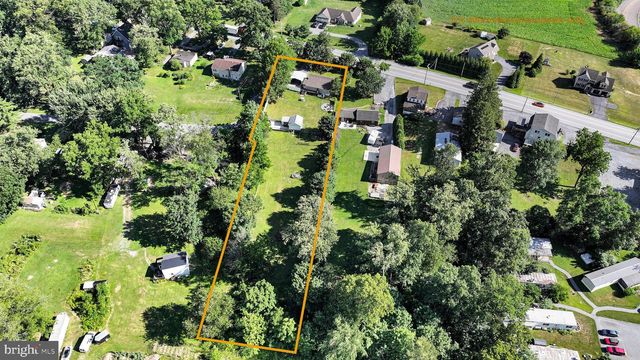 403 W 28TH DIVISION HWY, Lititz, PA 17543