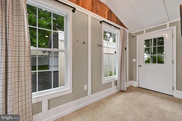 403 W 28TH DIVISION HWY, Lititz, PA 17543