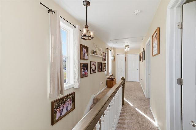 34 Cherry Farm Ln, Dunbar, PA 15431