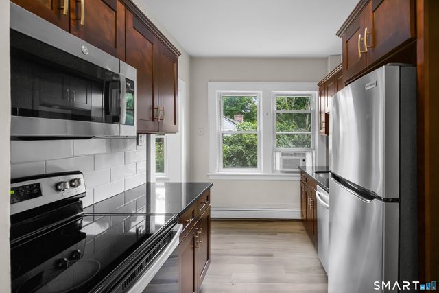 19 Maple Avenue North, Westport, CT 06880
