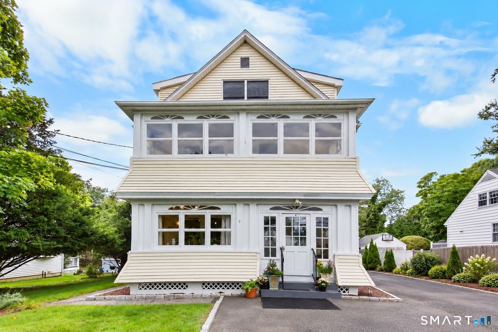 19 Maple Avenue North, Westport, CT 06880