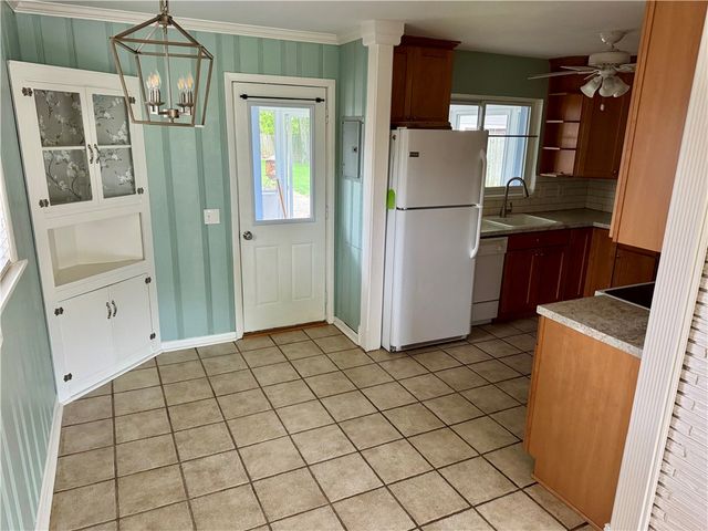 2808 Hazelwood Avenue, Kettering, OH 45419