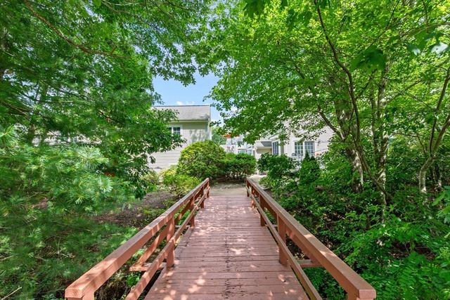 235 Carver Rd 3, Plymouth, MA 02360