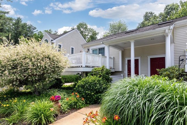 235 Carver Rd 3, Plymouth, MA 02360