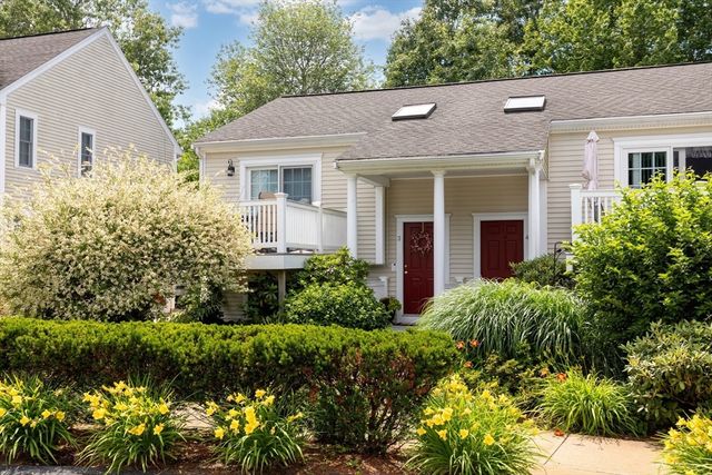 235 Carver Rd 3, Plymouth, MA 02360