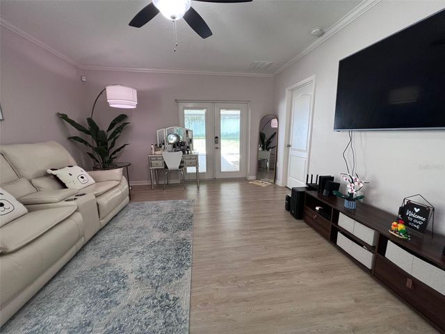 10120 HAWK STORM AVENUE, Tampa, FL 33610