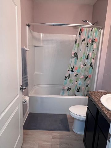 10120 HAWK STORM AVENUE, Tampa, FL 33610