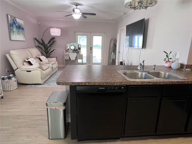 10120 HAWK STORM AVENUE, Tampa, FL 33610