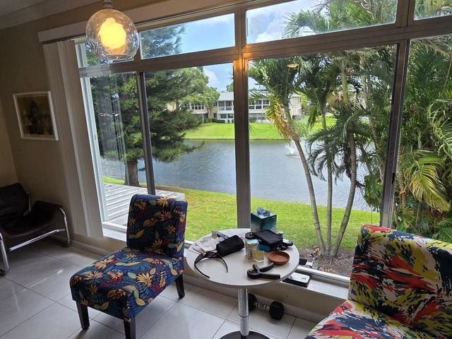 1521 NW 19th Terrace 204, Delray Beach, FL 33445