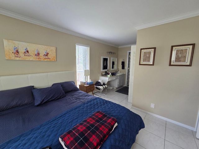1521 NW 19th Terrace 204, Delray Beach, FL 33445