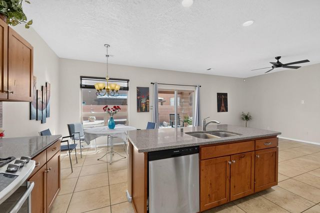 1704 Band Saw Place NW, Albuquerque, NM 87104