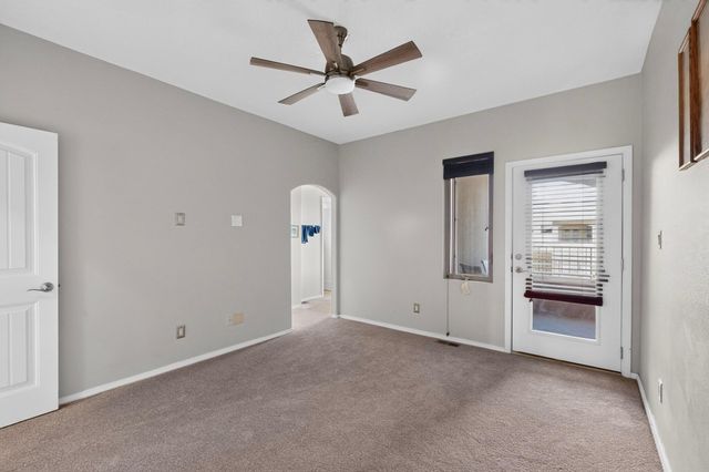 1704 Band Saw Place NW, Albuquerque, NM 87104