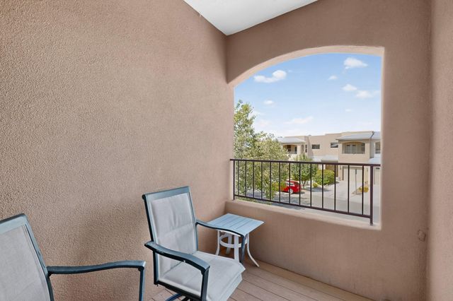 1704 Band Saw Place NW, Albuquerque, NM 87104