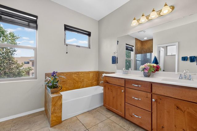 1704 Band Saw Place NW, Albuquerque, NM 87104