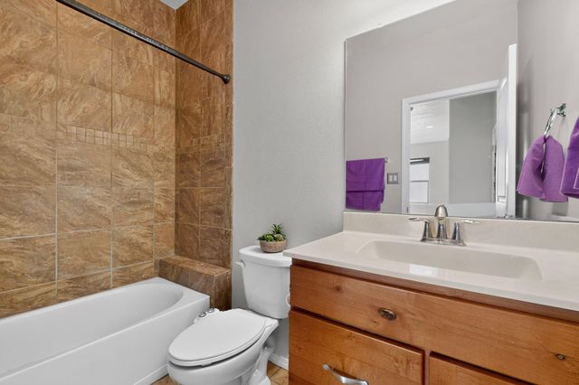 1704 Band Saw Place NW, Albuquerque, NM 87104